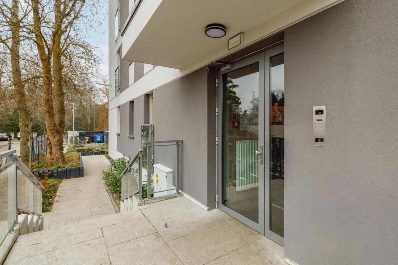 Green Square Apartment With Balcony Swinoujscie By Noclegi Renters Exterior foto